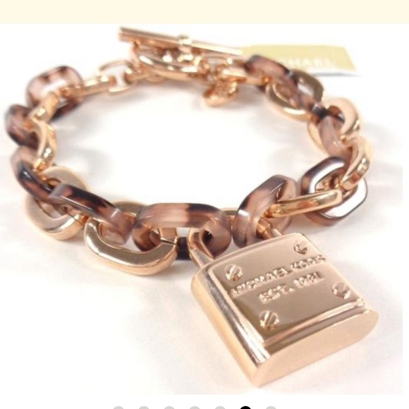 MICHAEL KORS WOMEN'S TORTOISE & ROSE GOLD TONE PADLOCK - Picture 5 of 7